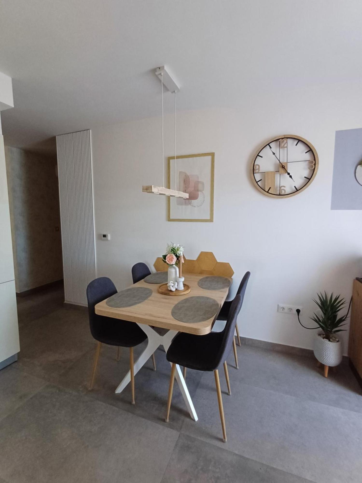 Apartamento 16 *