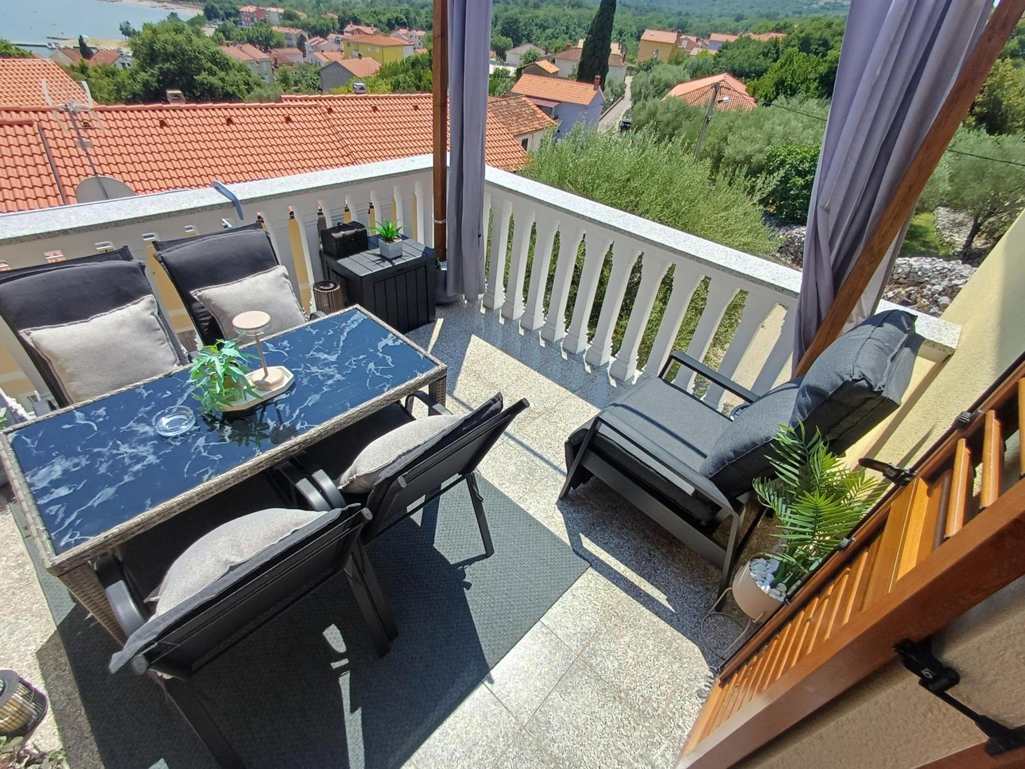 16 Apartman