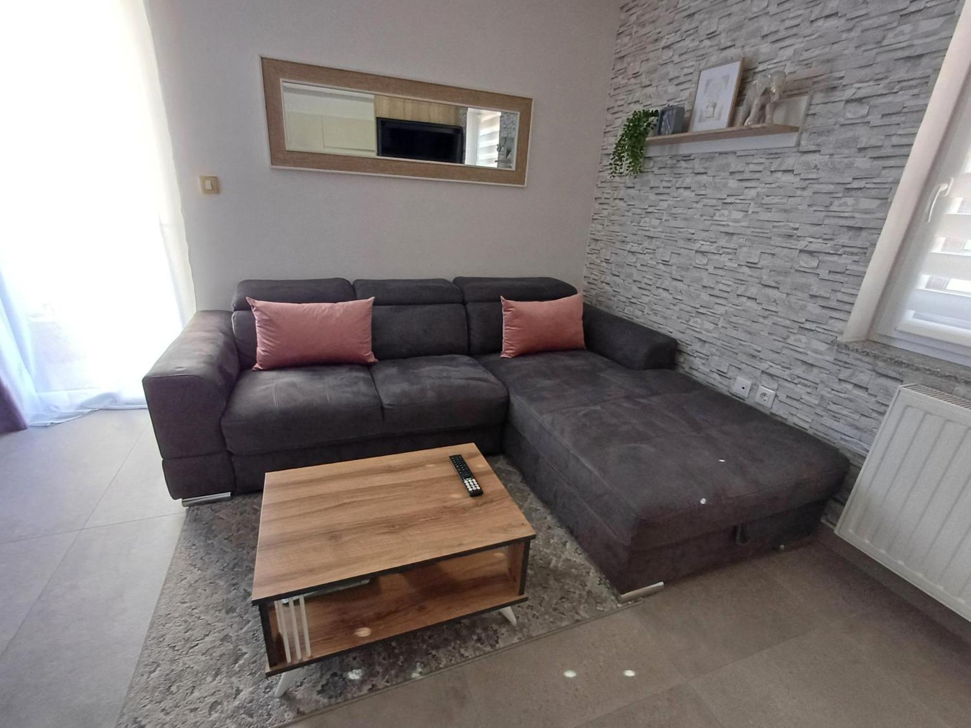 16 Apartman *